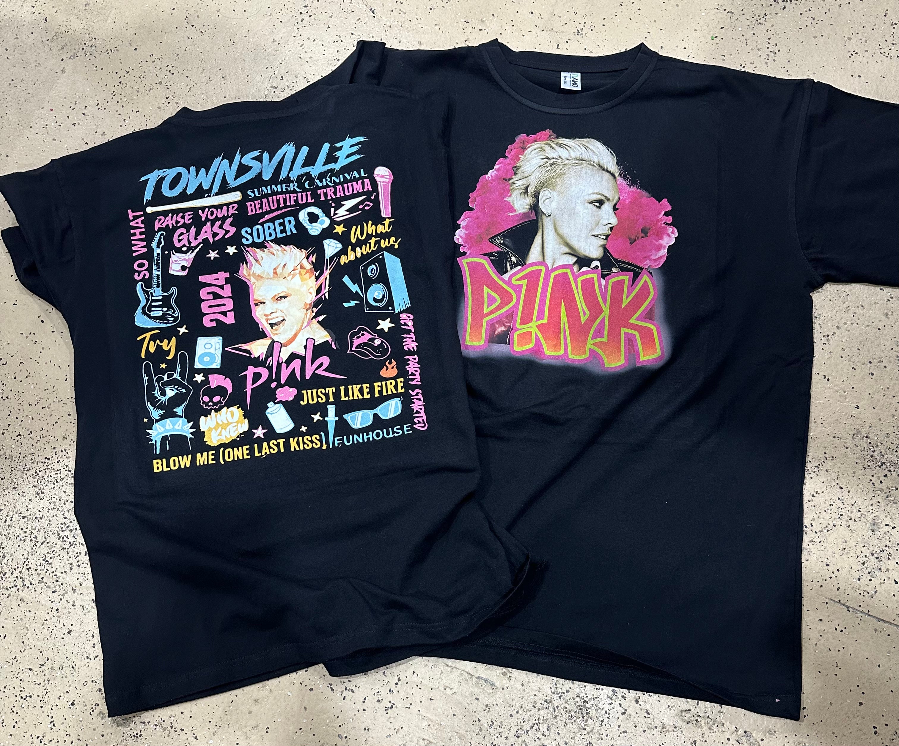 Pink- Graffiti Front Song title back - Main Image